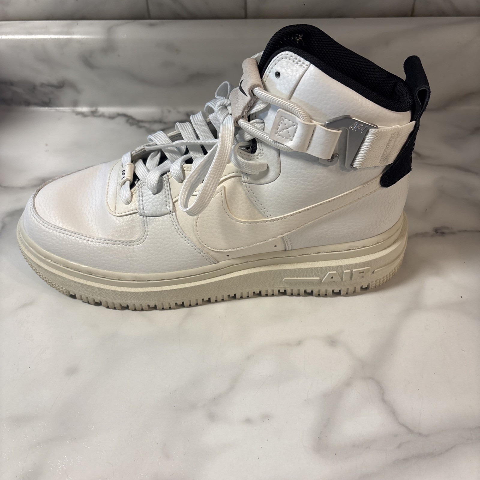 Nike Air Force1 Utility 2.0 High-Top Sneakers Summit White/Black Sz 10